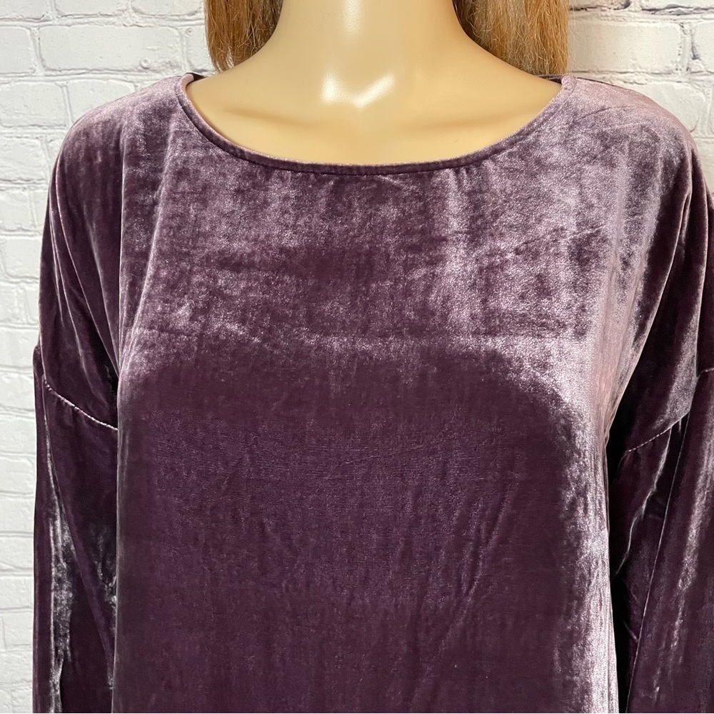 NWT New $199 J. Jill Rayon Silk Velvet Long Sleeve Dark Fig Purple Top Size M - Picture 3 of 10